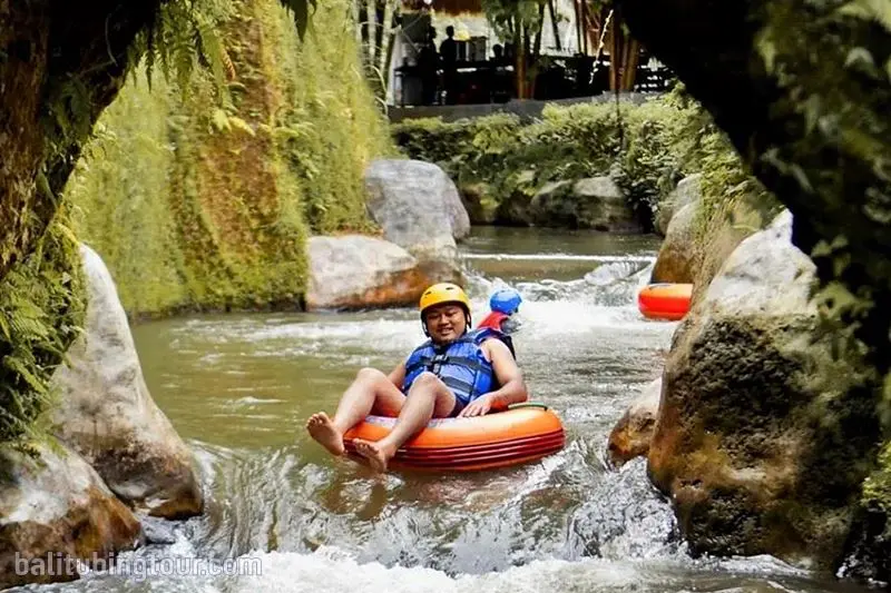 Lazy Cave River Tubing 3