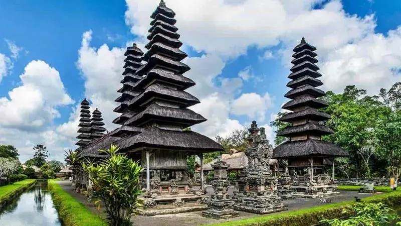 Lazy Cave River Tubing + Tanah Lot Sea Temple Tour 5